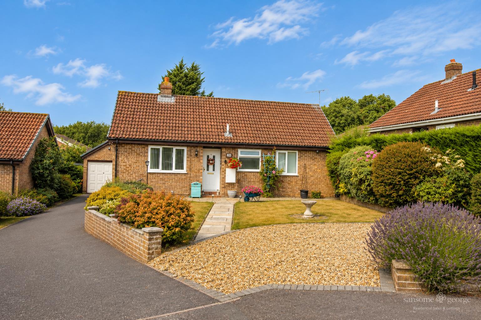 Broom Close, Calcot, Reading